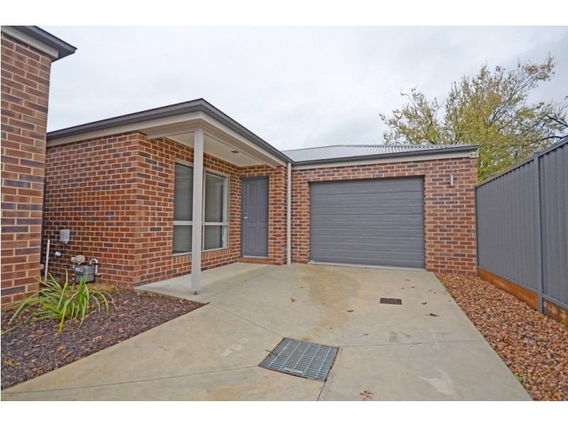 3/719 Skipton Street, Redan VIC 3350