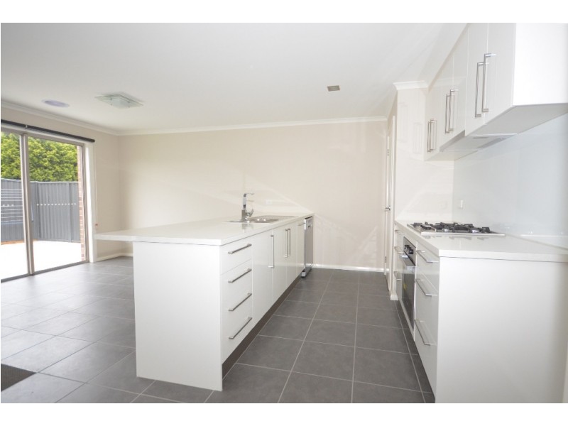 3/719 Skipton Street, Redan VIC 3350