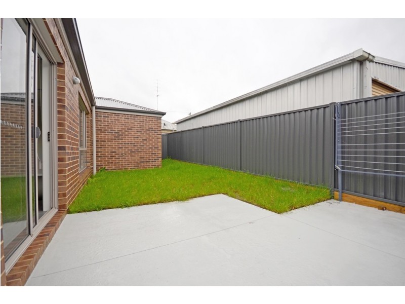 3/719 Skipton Street, Redan VIC 3350