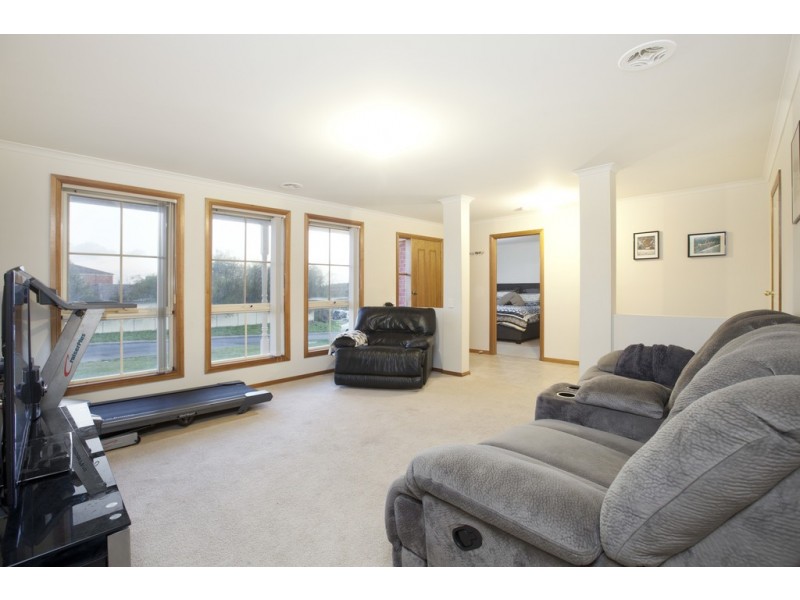 2 Mayfair Court, Mount Helen VIC 3350