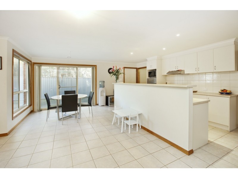 2 Mayfair Court, Mount Helen VIC 3350