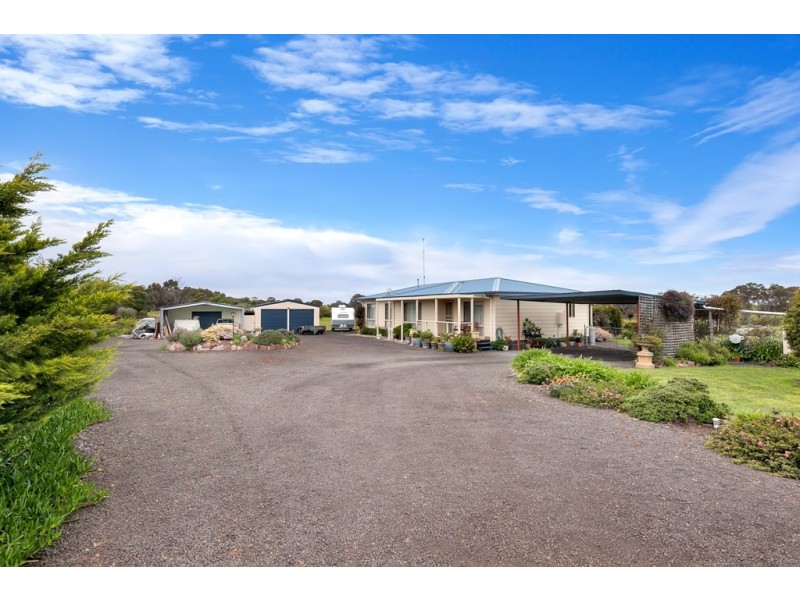220 Lockies Lane, Cape Clear VIC 3351