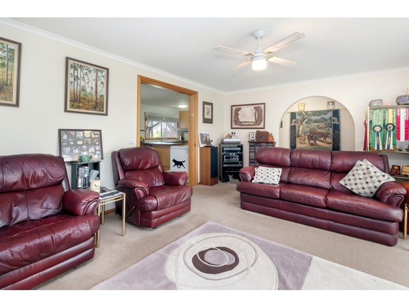 220 Lockies Lane, Cape Clear VIC 3351