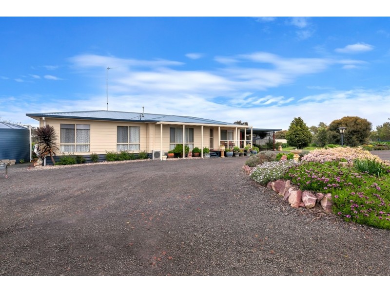 220 Lockies Lane, Cape Clear VIC 3351