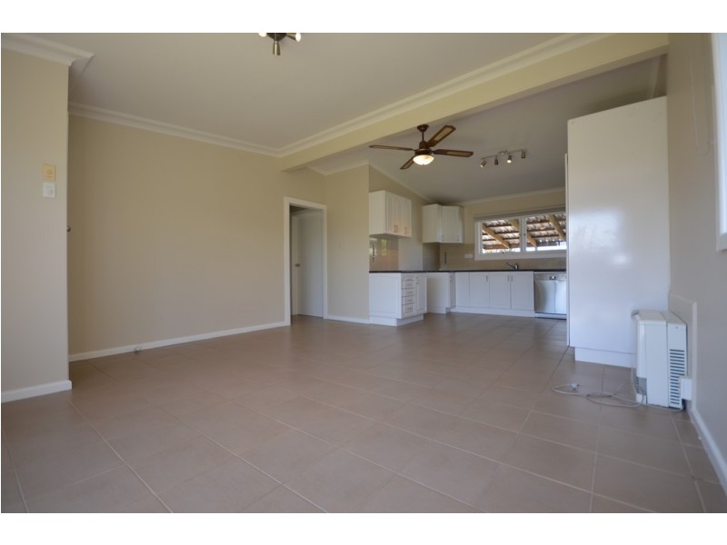 1 Whitta Street, Sebastopol VIC 3356