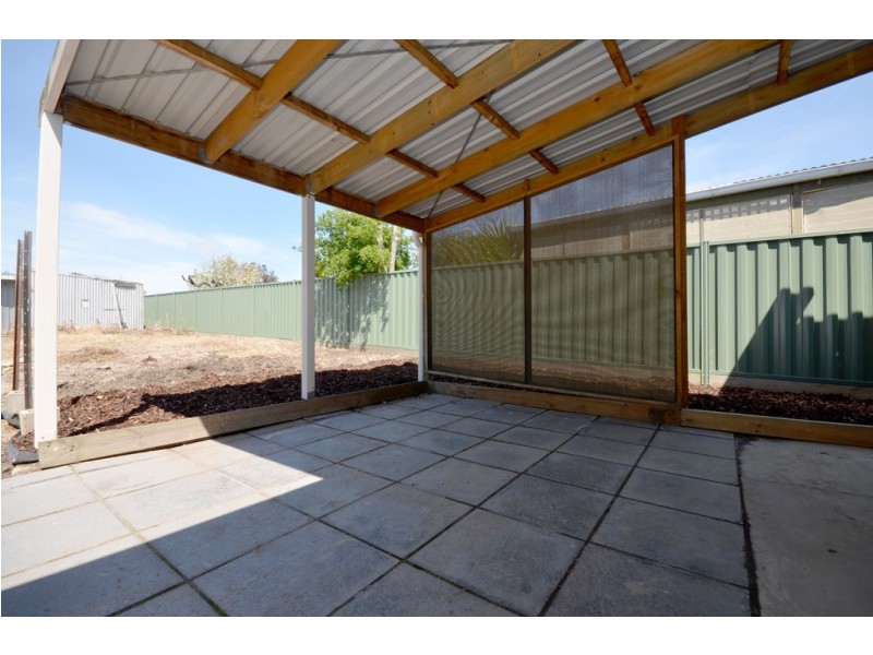 1 Whitta Street, Sebastopol VIC 3356