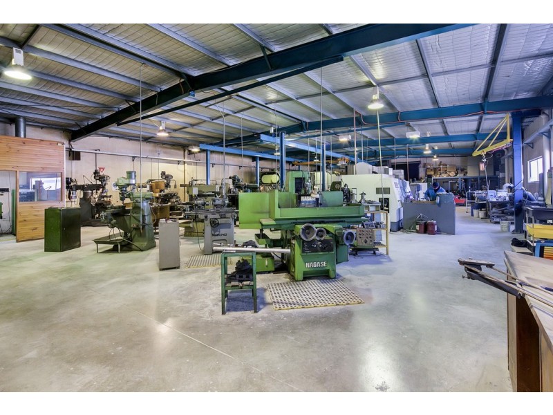 1 Patanga Court, Mitchell Park VIC 3355