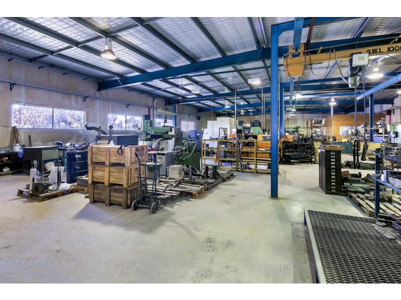 1 Patanga Court, Mitchell Park VIC 3355