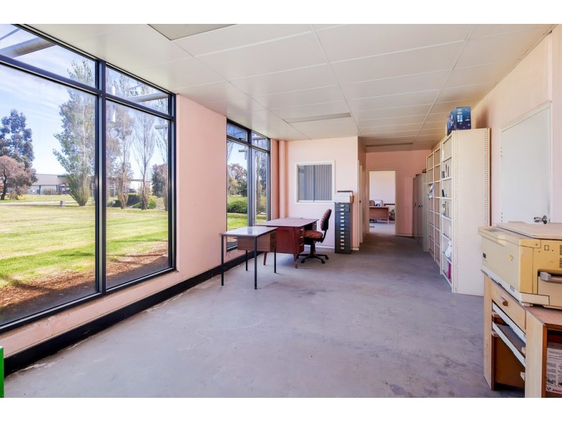 1 Patanga Court, Mitchell Park VIC 3355