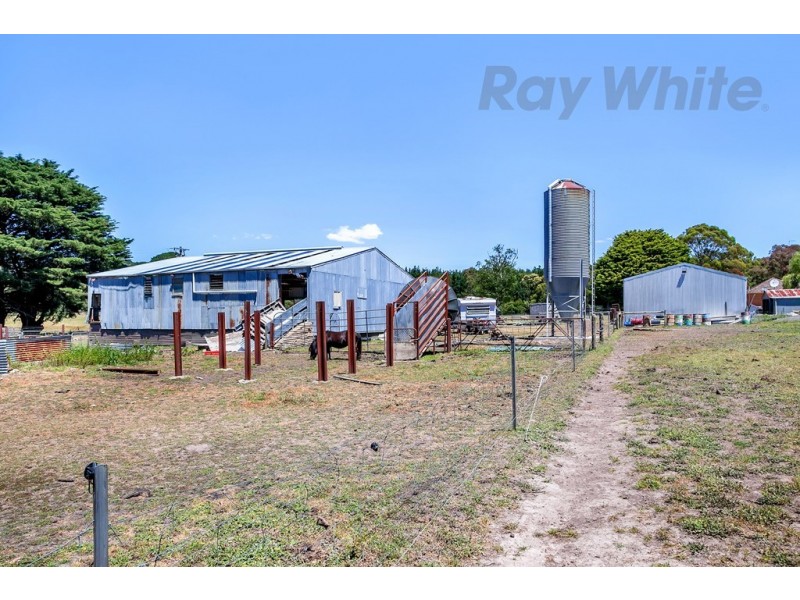 79 Mount Mercer-Dereel Road, Enfield VIC 3352