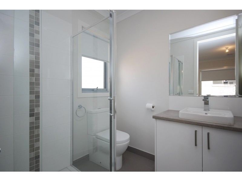 7 Burgadale Court, Brown Hill VIC 3350