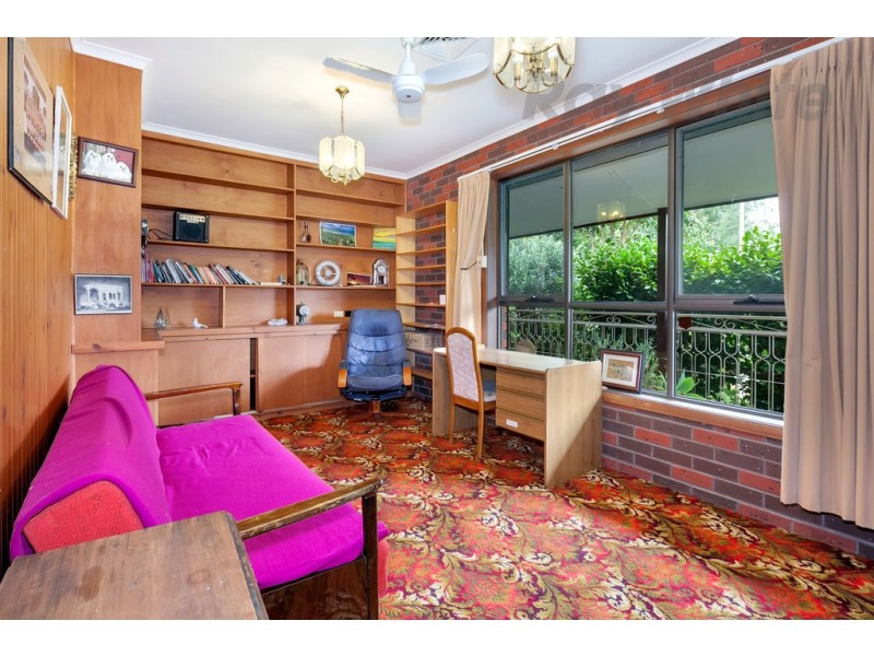 1A Winter Street, Gordon VIC 3345