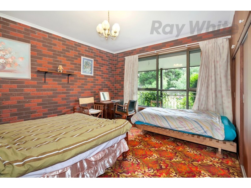 1A Winter Street, Gordon VIC 3345