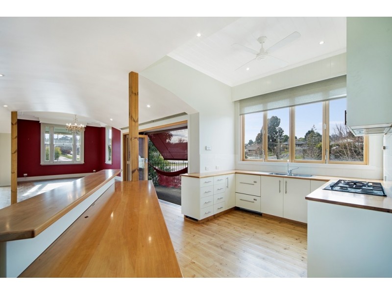 1 Macarthur Street, Soldiers Hill VIC 3350