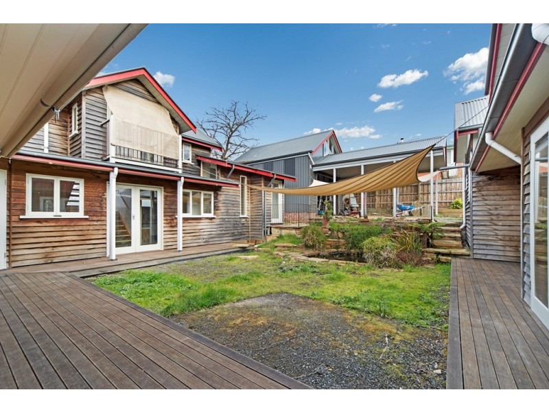 1 Macarthur Street, Soldiers Hill VIC 3350