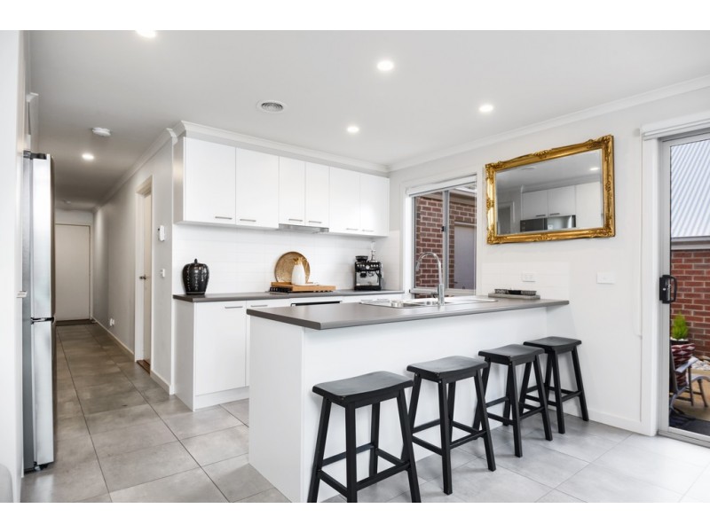 1/415b Ligar Street, Soldiers Hill VIC 3350