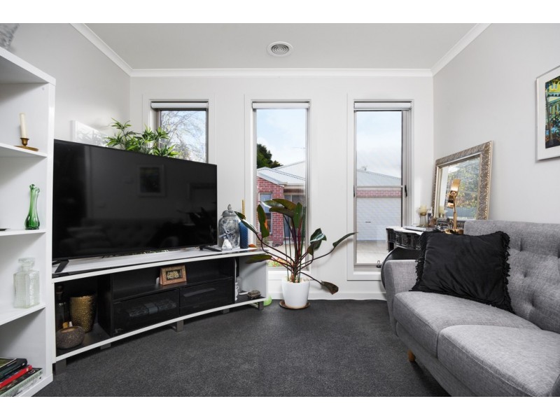 1/415b Ligar Street, Soldiers Hill VIC 3350