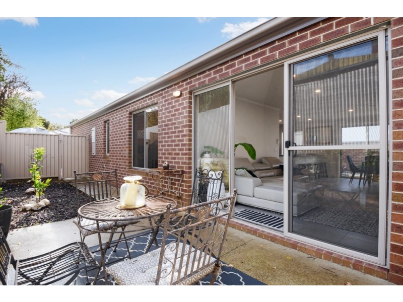 1/415b Ligar Street, Soldiers Hill VIC 3350