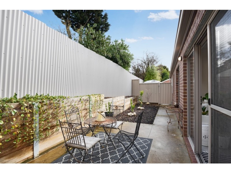 1/415b Ligar Street, Soldiers Hill VIC 3350