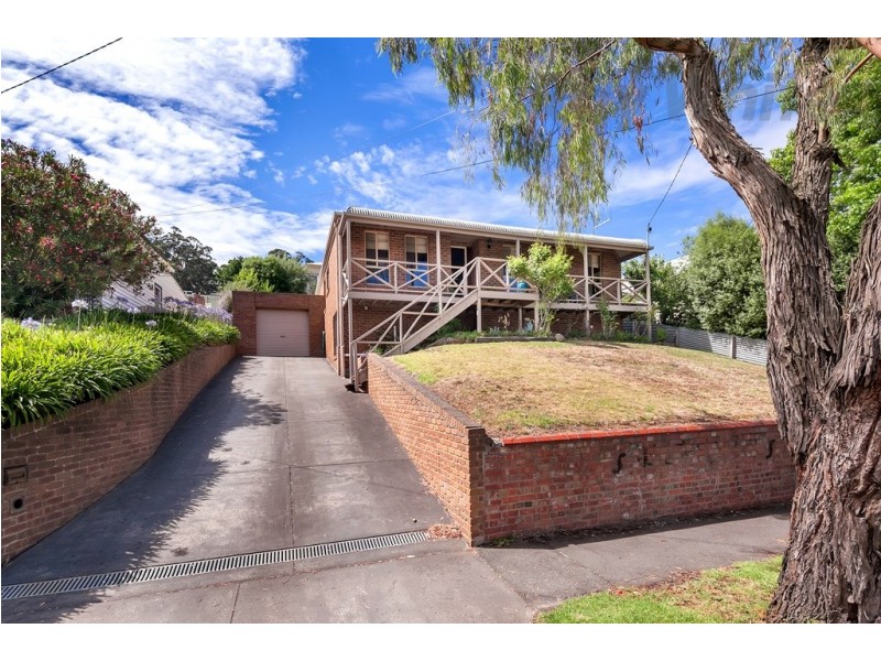 617 Barkly Street, Golden Point VIC 3350