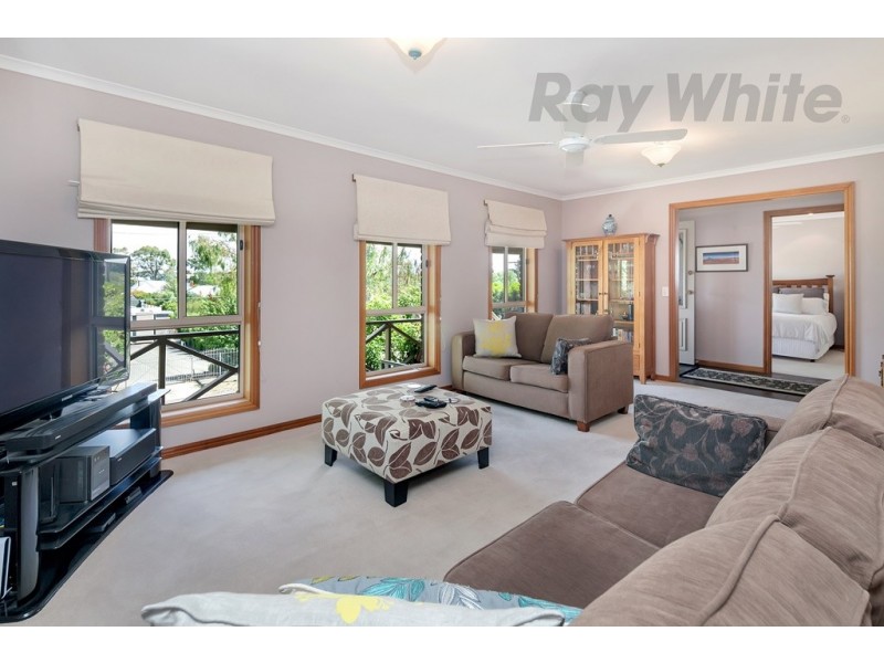 617 Barkly Street, Golden Point VIC 3350