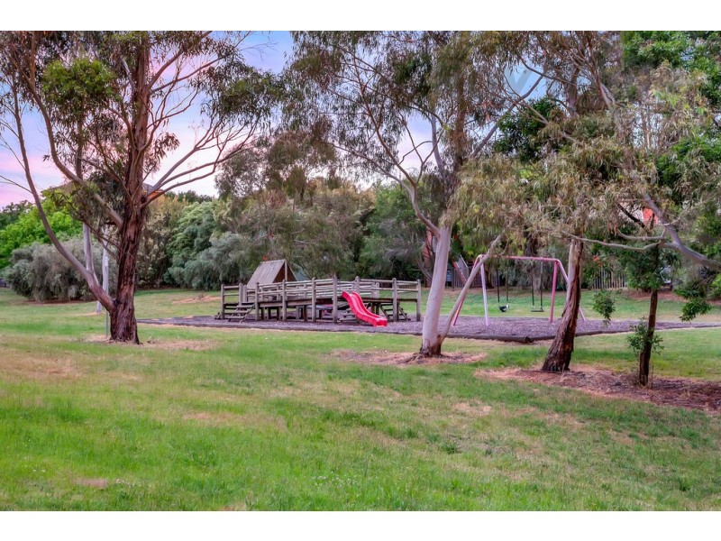 5 Park View Court, Ballarat North VIC 3350