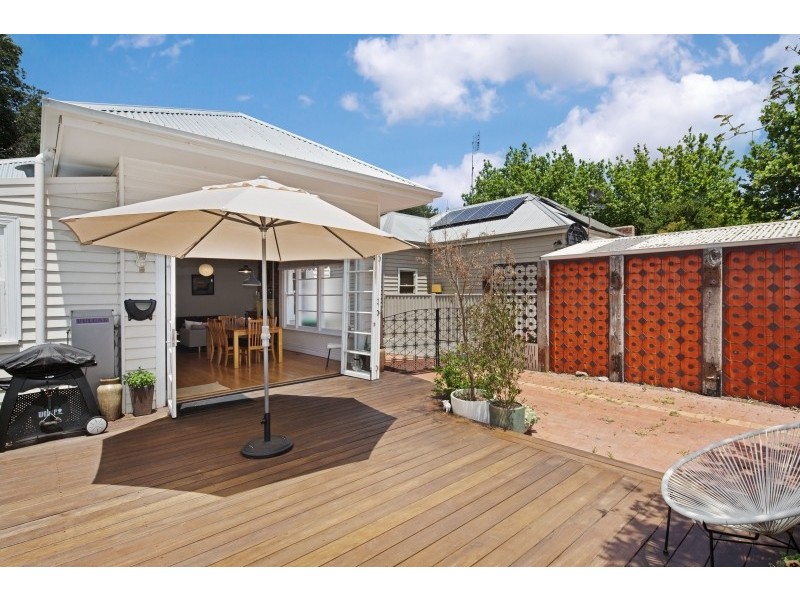 4 Mill Street, Ballarat Central VIC 3350