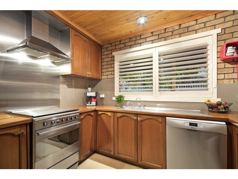 18 Elaine Avenue, Alfredton VIC 3350