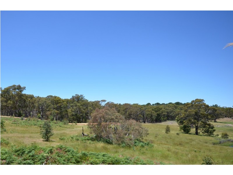 99A Wongerer Lane, Haddon VIC 3351