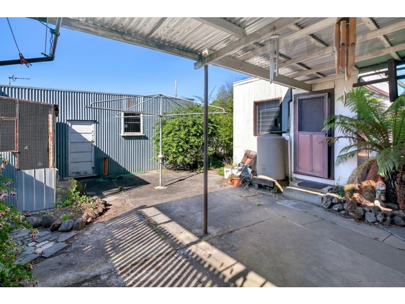 4 Callow Street, Golden Point VIC 3350