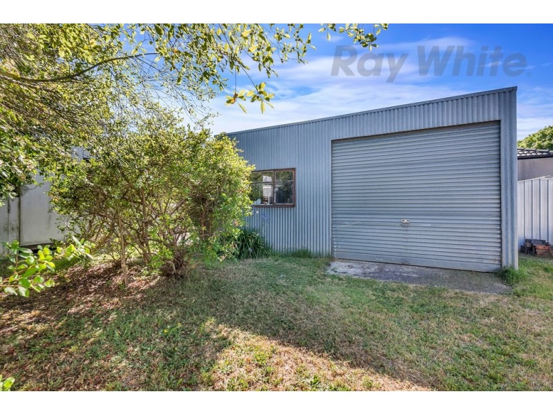 4 Callow Street, Golden Point VIC 3350