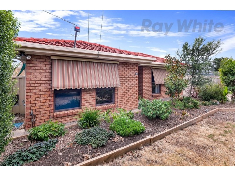 27 Albion Street, Sebastopol VIC 3356