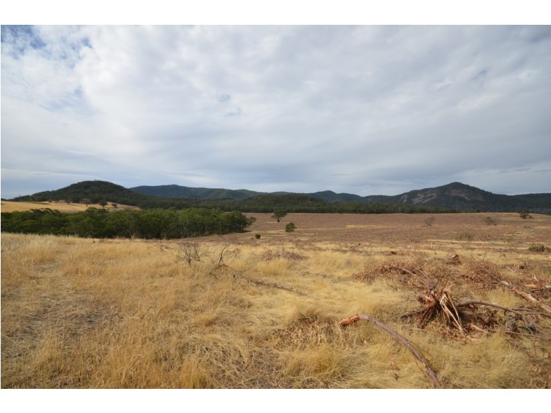 “Brennans” Coxs Road, Buangor VIC 3375