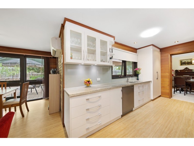 219 Shire Avenue, Mount Helen VIC 3350