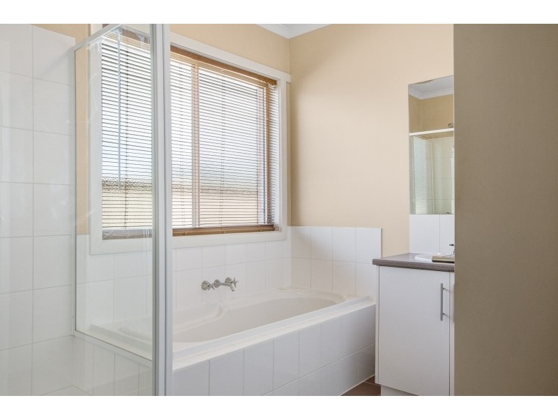 3 Luka Court, Sebastopol VIC 3356