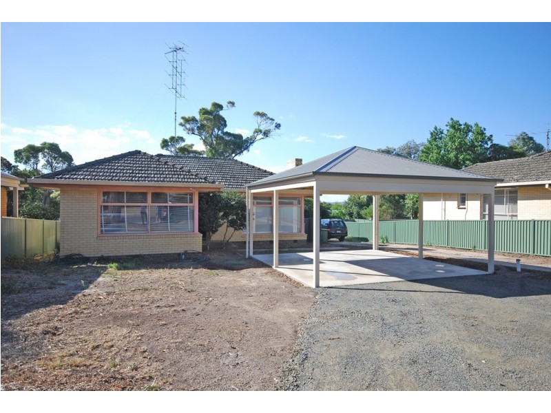 104 Lylia Avenue, Mount Clear VIC 3350