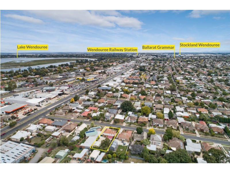 8 Brinkley Avenue, Wendouree VIC 3355