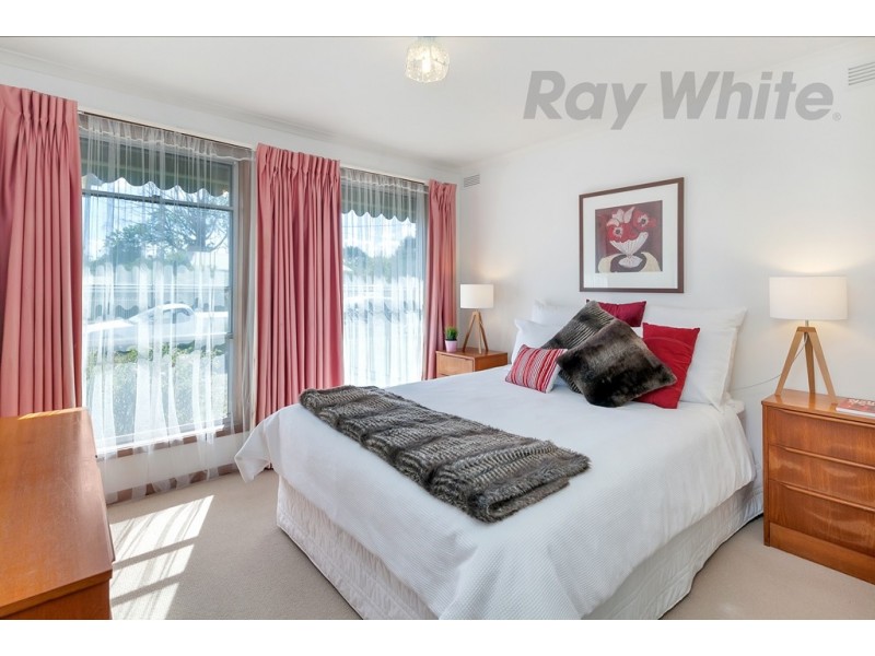 2/1048 Howitt Street, Wendouree VIC 3355