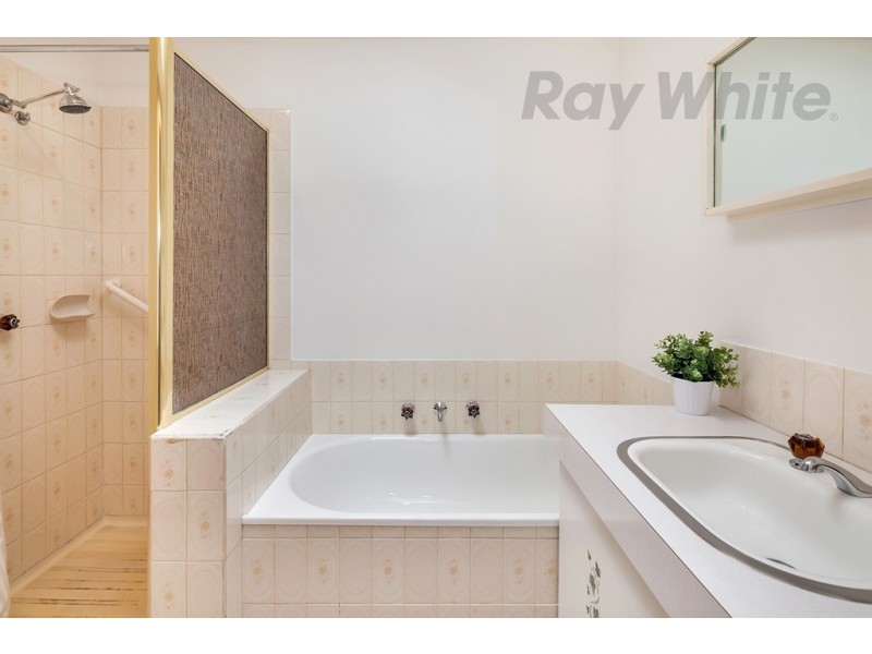 2/1048 Howitt Street, Wendouree VIC 3355