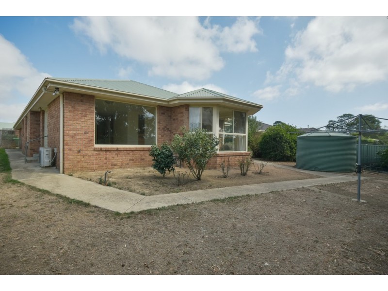5 Mountview Drive, Sebastopol VIC 3356