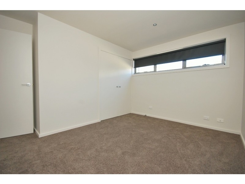 2/5 Brophy Street, Brown Hill VIC 3350