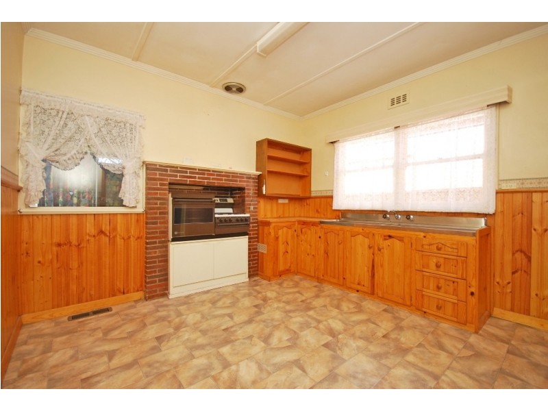 5 Brophy Street, Brown Hill VIC 3350