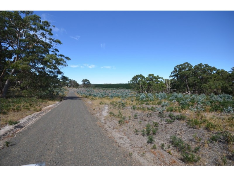 “McVeigh” Mount Mercer – Dereel Road, Dereel VIC 3352