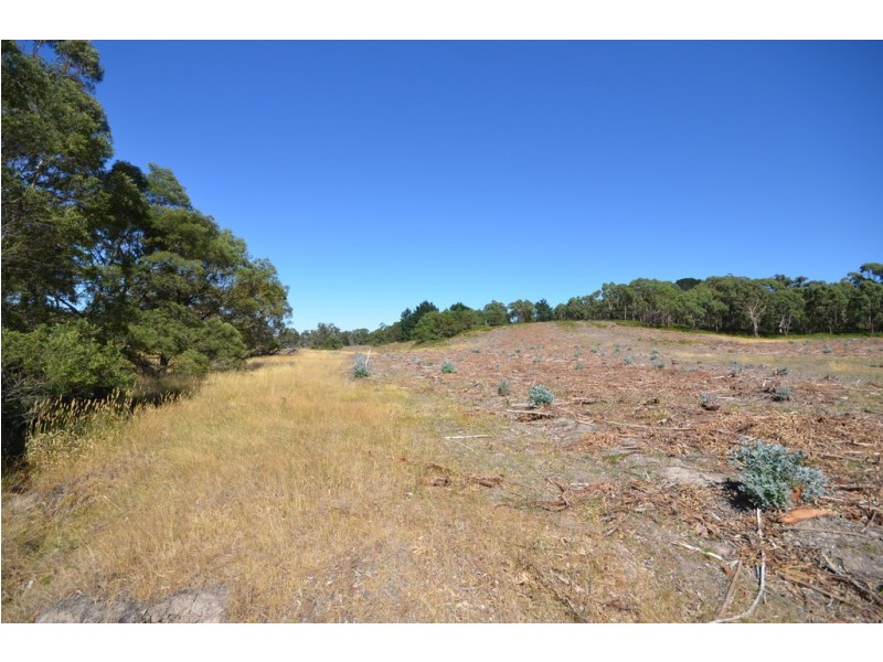 “McVeigh” Mount Mercer – Dereel Road, Dereel VIC 3352