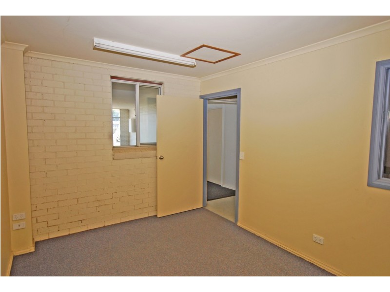 2/1101b Latrobe Street, Delacombe VIC 3356