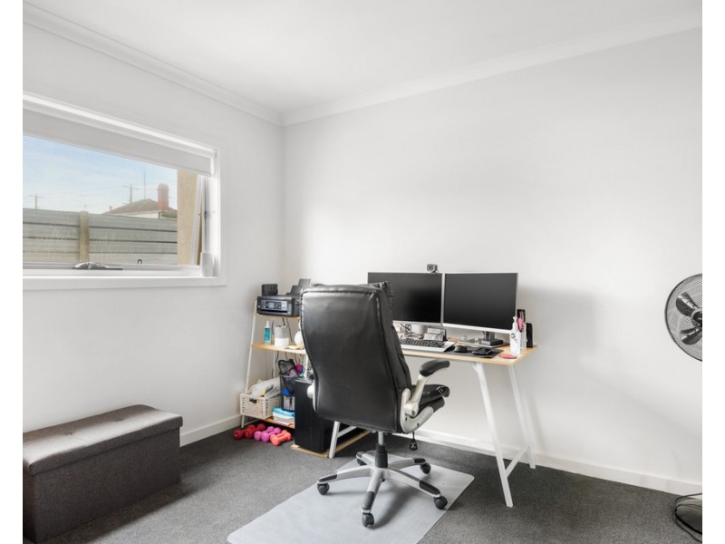 2/111 Leith Street, Redan VIC 3350