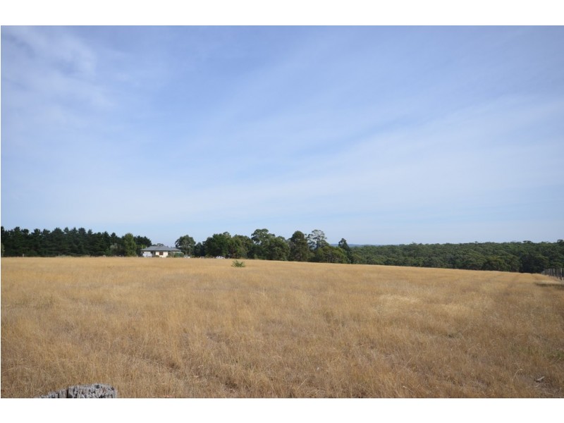 49 Harrisons Road, Dereel VIC 3352