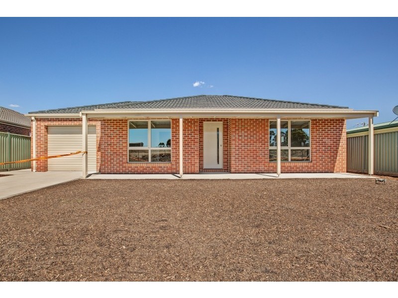 16 Darling Street, Sebastopol VIC 3356