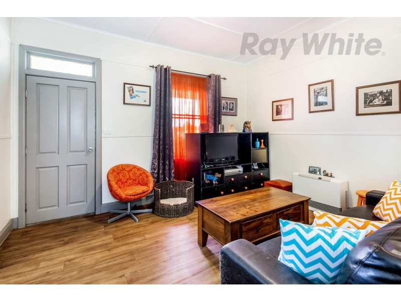 14 Bridge Street, Sebastopol VIC 3356