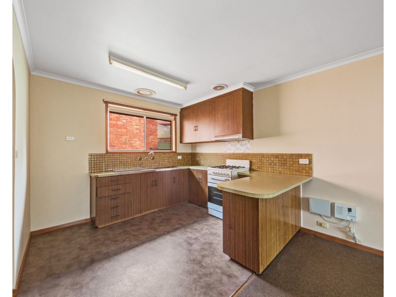 2/8 Aquila Court, Ballarat North VIC 3350